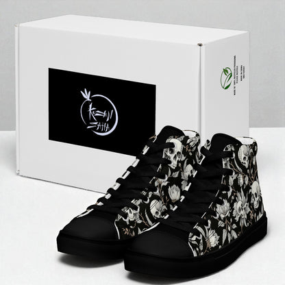 Par de zapatillas altas de mujer junto a su caja en vista lateral