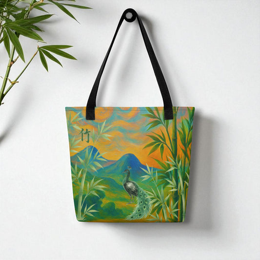 Bolso tote colgado en pared , bambú y pavo real, frontal, asas negras, fondo blanco con hojas de bambú 