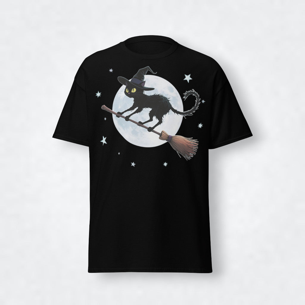 Camiseta mujer “La luna y el gato” en percha, vista frontal.