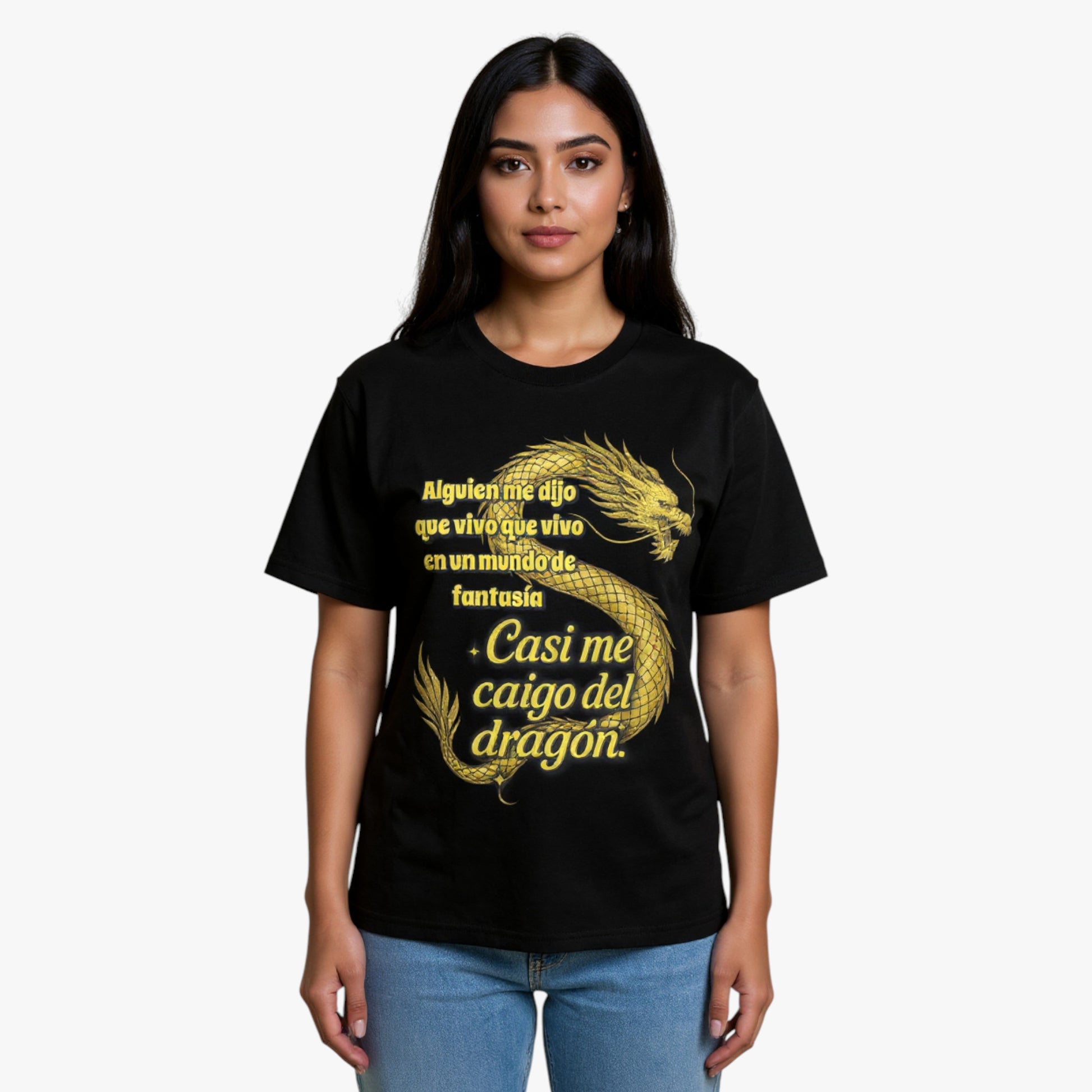 Mujer con camiseta negra unisex  casi me caigo del Dragón