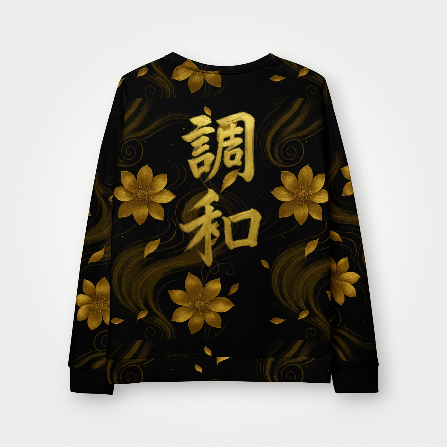 Sudadera negra Golden Koi de mujer flotante, vista trasera con kanji “Armonía”.