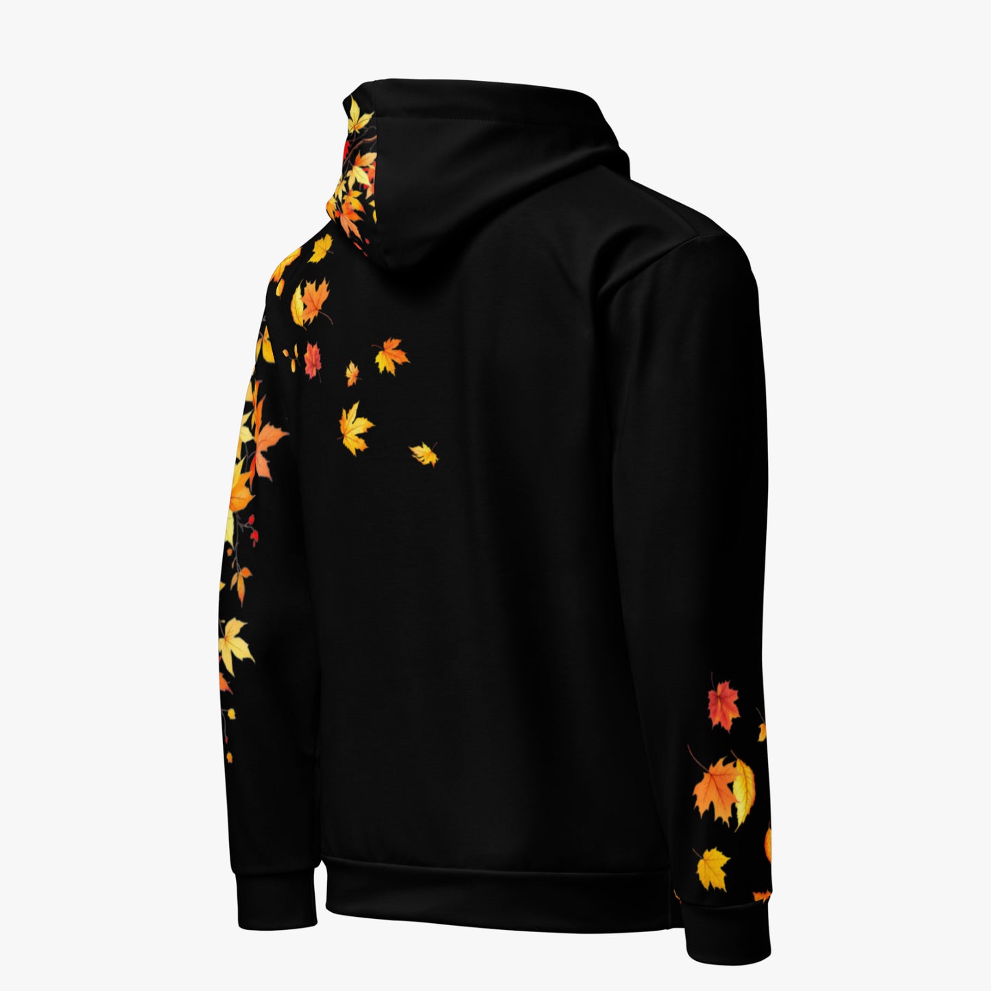 Vista lateral de sudadera negra con capucha con diseño de hojas otoñales en manga y hombro.